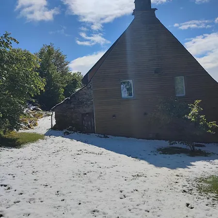 Vue Exceptionnelle - Cheminee - 8 Pers - Sancy