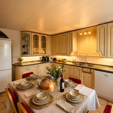 Ferienhaus Vue Exceptionnelle - Cheminee - 8 Pers - Sancy *