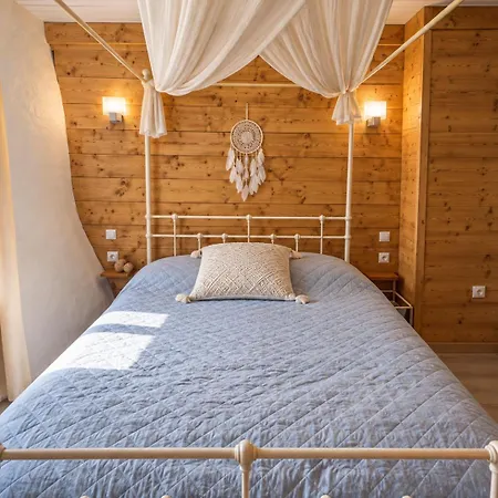 Vue Exceptionnelle - Cheminee - 8 Pers - Sancy Ferienhaus
